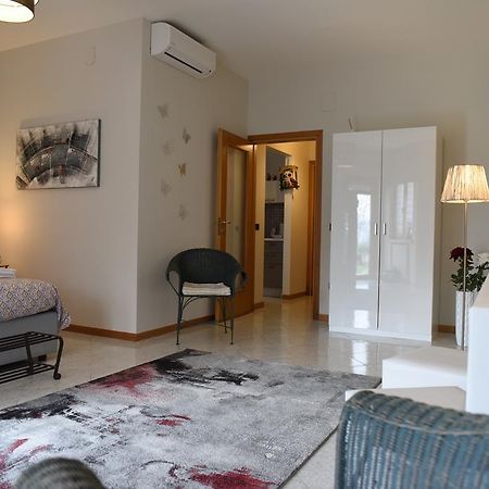 B&B La Dimora Di Iside Беневенто Экстерьер фото