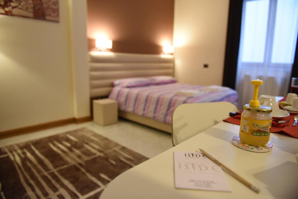 B&B La Dimora Di Iside Беневенто Номер фото